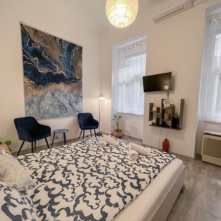 Free Parking, Downtown Apartment Near New York Cafe Budapešť Exteriér fotografie