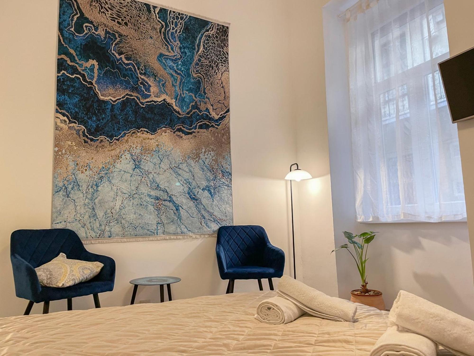 Free Parking, Downtown Apartment Near New York Cafe Budapešť Exteriér fotografie