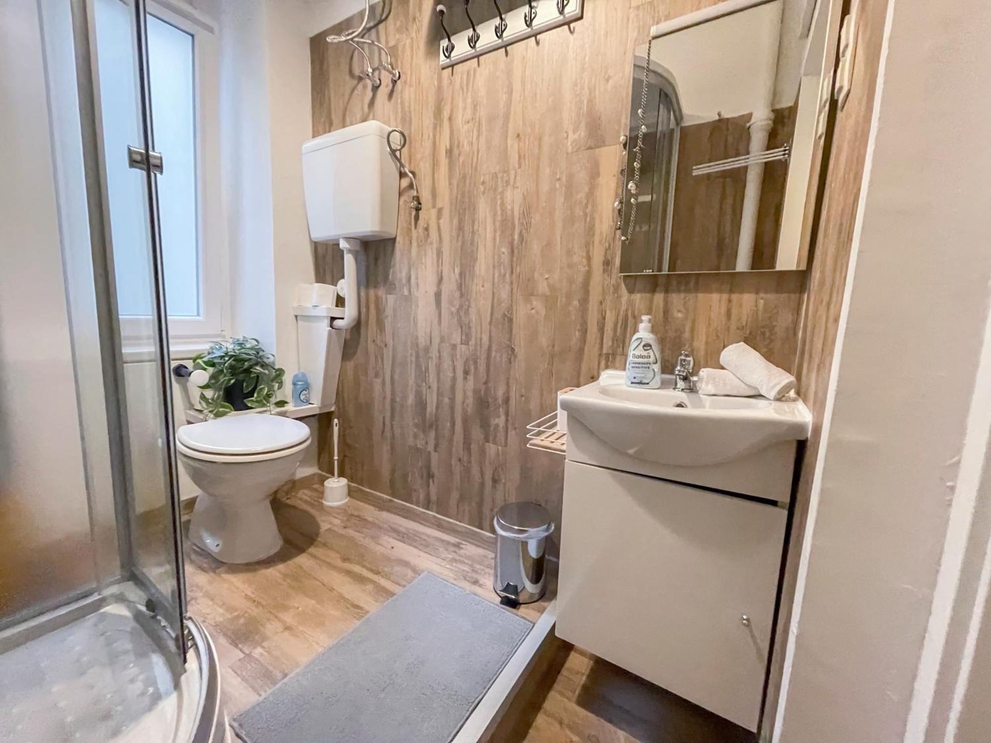 Free Parking, Downtown Apartment Near New York Cafe Budapešť Exteriér fotografie
